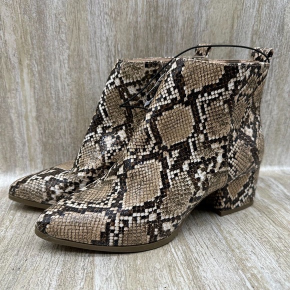 A New Day Ankle Booties Womens 6 Valerie Snake Print City Ankle Boot Taupe Snake - Picture 1 of 11